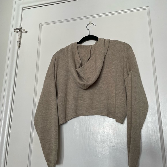 Cropped Nastygal Oatmeal/ Beige Sweater - Picture 3 of 3